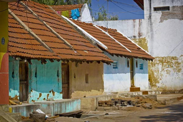 Tipik Hint kil binalar Köyü yakınındaki tiruvanamalai, tamil nadu, Hindistan — Stok fotoğraf