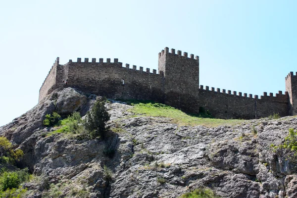 Fortaleza genuina en Sudak tomada en Crimea, Ucrania Fotos de stock libres de derechos