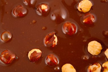 çikolata fındık ile