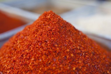 geleneksel baharat pazarında Hindistan.