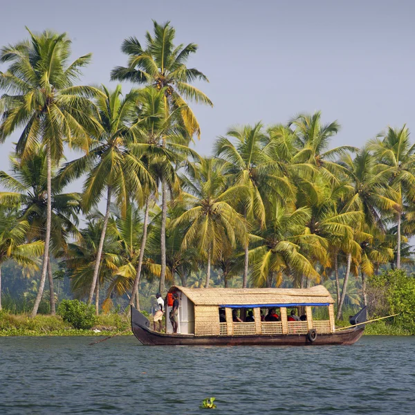 Lakóhajó-holtág a Kerala, India — Stock Fotó