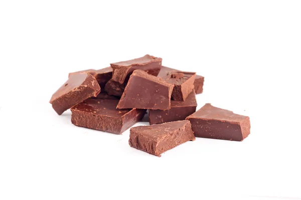 Törött csokoládé sáv fehér alapon — Stock Fotó