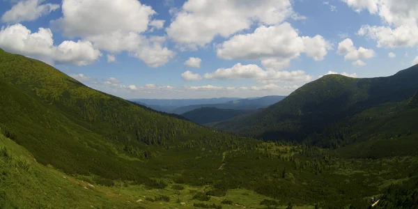 Carpathian Mountains Scenery — Stock Photo, Image