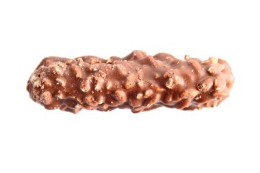 Beyazın üzerinde izole edilmiş çikolataya yakın çekim