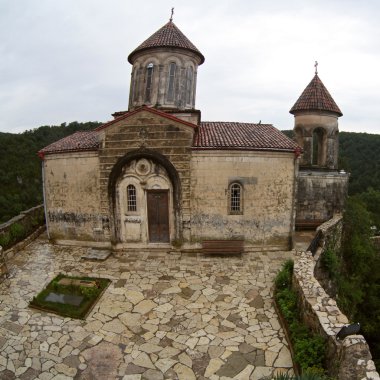 Gürcistan Kutaisi yakınlarındaki Motsameta Manastırı