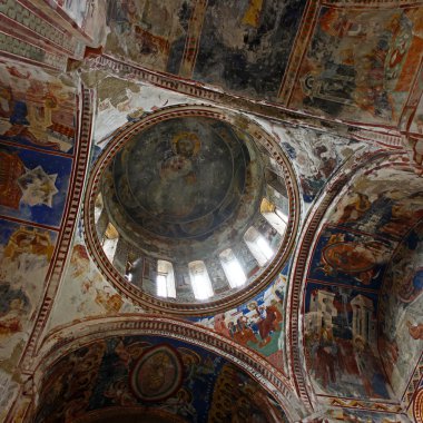 Gürcistan Ortodoks Manastırı Gelati 'nin içinde