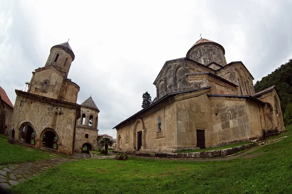 Kutaisi-Gürcistan yakınlarındaki eski ortodoks manastırı Gelati. — Stok fotoğraf