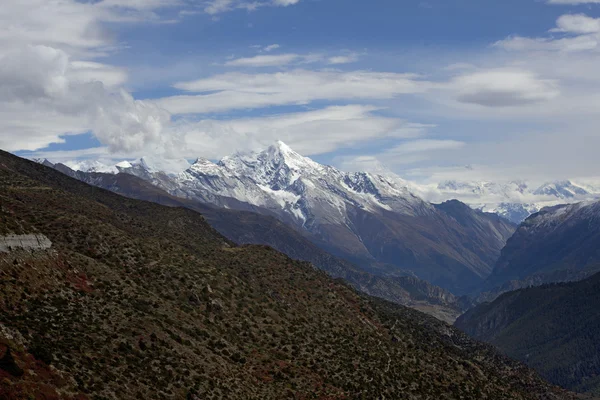 Way from Manang village to Tilicho — Stock Photo, Image