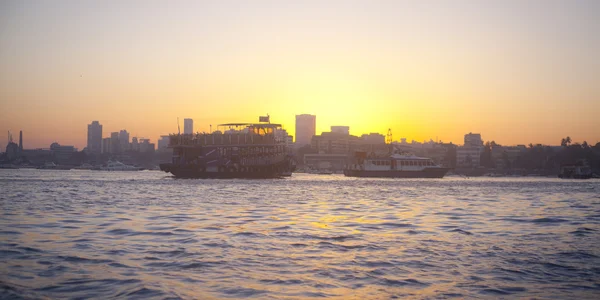Pôr do sol em Mumbai, Índia — Fotografia de Stock