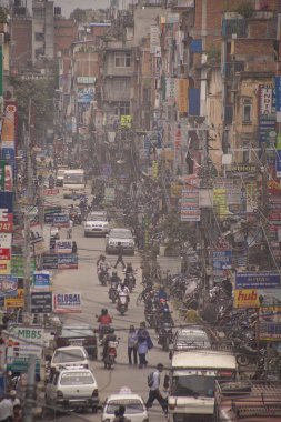 Merkezi Katmandu trafik sıkışıklığı ve hava kirliliği