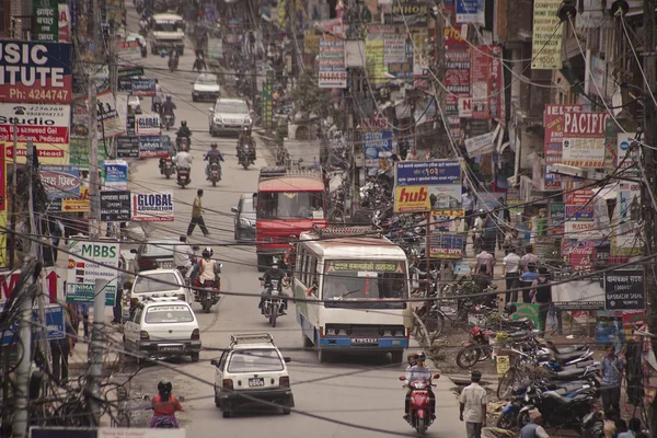 Traffic jam and air pollution in central Kathmandu — Stock Photo, Image