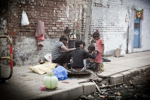 Pobre familia india — Foto de Stock