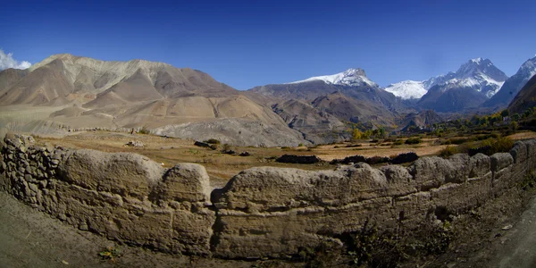 เส้นทางวงจร Annapurna — ภาพถ่ายสต็อก