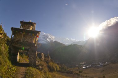 giriş kapısı Himalayalar manang Köyü
