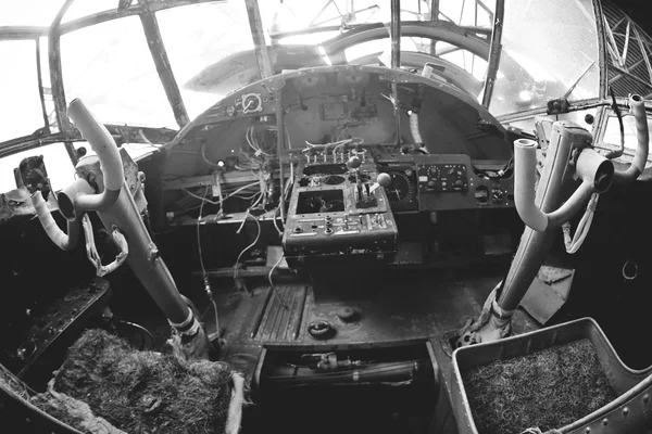 Вид изнутри старого самолета — стоковое фото