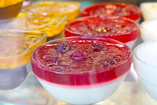 Turkish sweets on market — Stock Photo, Image