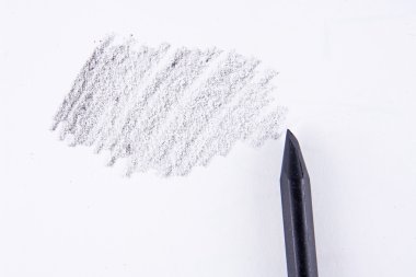 siyah renkli kalem