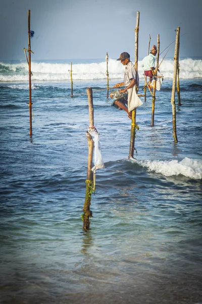 Fishermen are fishing in unique style — Stock Photo, Image