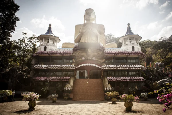 Temple in Dambulla — Stock Photo, Image