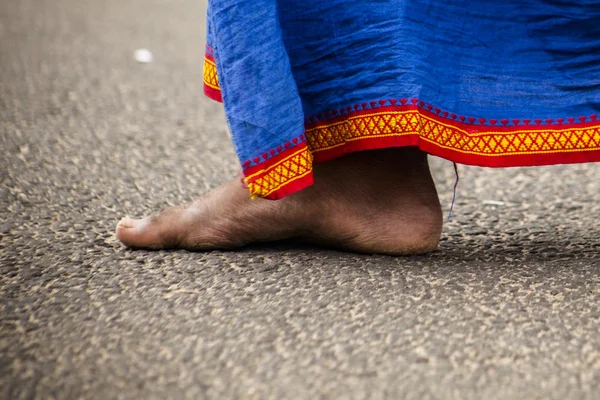 Los pies del hombre indio —  Fotos de Stock