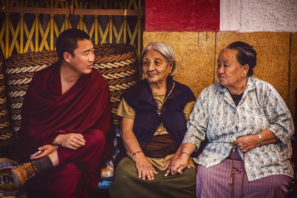 Pueblo tibetano —  Fotos de Stock
