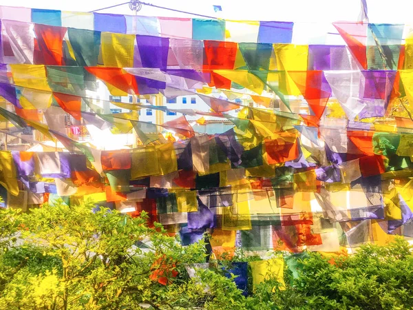 Färgglada Buddhistiska Böneflaggor Katmandu Nepal — Stockfoto