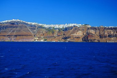 Yunanistan 'daki yolcu gemisinden Oia Adası manzarası