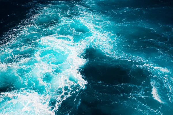Couleurs Étonnantes Eau Avec Les Vagues Mer Méditerranée — Photo