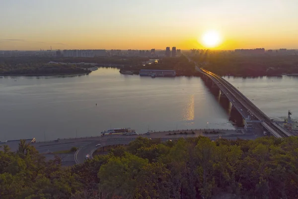 Kyjevský Letecký Pohled Město Podzemním Mostem Řekou Dnipro Ukrajina — Stock fotografie