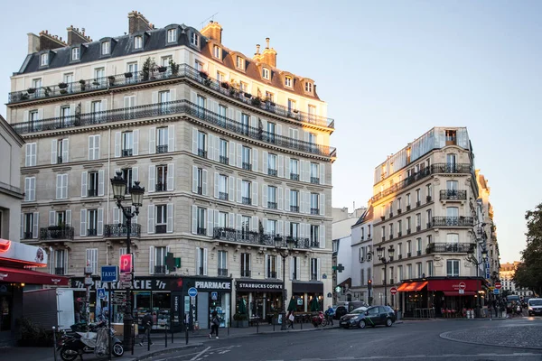 Paris França Fevereiro 2016 Veiw Para Paris Partir Metro Blanche — Fotografia de Stock