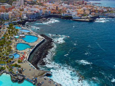 Puerto de la Crusz, Atlantik Okyanusu kıyısı, Tenerife, Kanarya Adası, İspanya