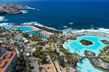 Puerto de la Crusz, Atlantik Okyanusu kıyısı, Tenerife, Kanarya Adası, İspanya