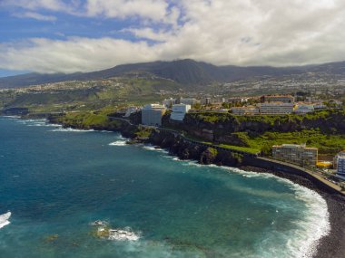 Puerto de la Crusz, Atlantik Okyanusu kıyısı, Tenerife, Kanarya Adası, İspanya