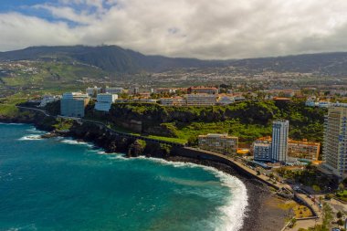 Puerto de la Crusz, Atlantik Okyanusu kıyısı, Tenerife, Kanarya Adası, İspanya