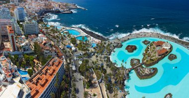 Puerto de la Crusz, Atlantik Okyanusu kıyısı, Tenerife, Kanarya Adası, İspanya