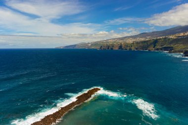 Puerto de la Crusz, Atlantik Okyanusu kıyısı, Tenerife, Kanarya Adası, İspanya