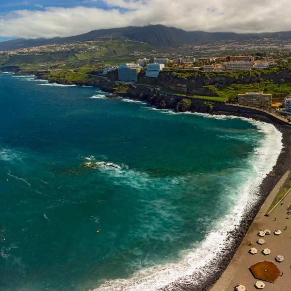 Puerto de la Crusz, Atlantik Okyanusu kıyısı, Tenerife, Kanarya Adası, İspanya