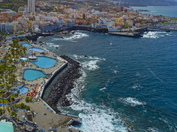 Puerto de la Crusz, Atlantik Okyanusu kıyısı, Tenerife, Kanarya Adası, İspanya
