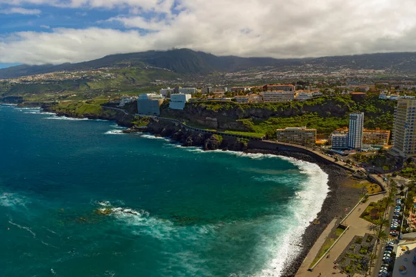 Puerto de la Crusz, Atlantik Okyanusu kıyısı, Tenerife, Kanarya Adası, İspanya