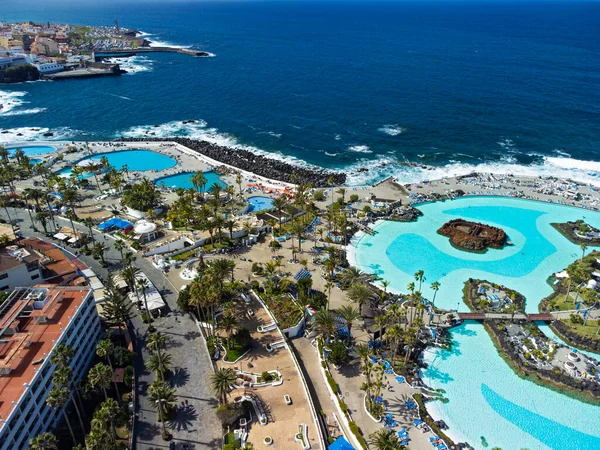 Puerto de la Crusz, Atlantik Okyanusu kıyısı, Tenerife, Kanarya Adası, İspanya
