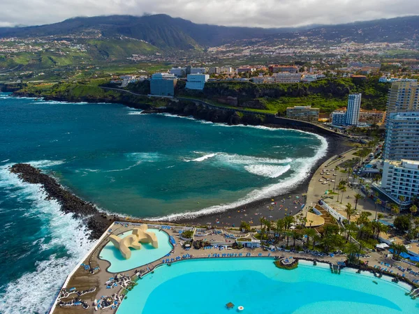 Puerto de la Crusz, Atlantik Okyanusu kıyısı, Tenerife, Kanarya Adası, İspanya