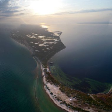 Dzharylgach adasının yazın insansız hava aracı ile çekilmiş görüntüsü. Ukrayna