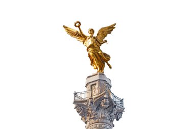  Paseo de la Reforma Bulvarı 'nda bulunan Özgürlük Meleği heykeli. Bu Mexico City 'nin simgelerinden biri..