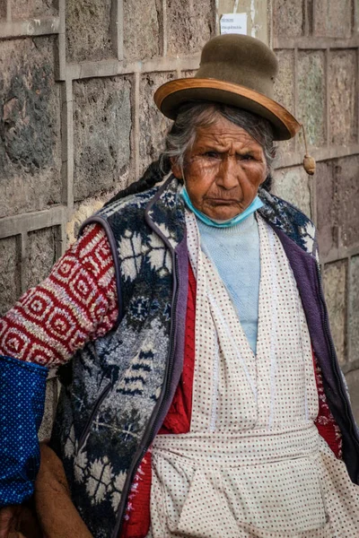 Perú Mayo 2022 Peruanos Con Ropa Tradicional Cerca Cusco Perú — Foto de Stock