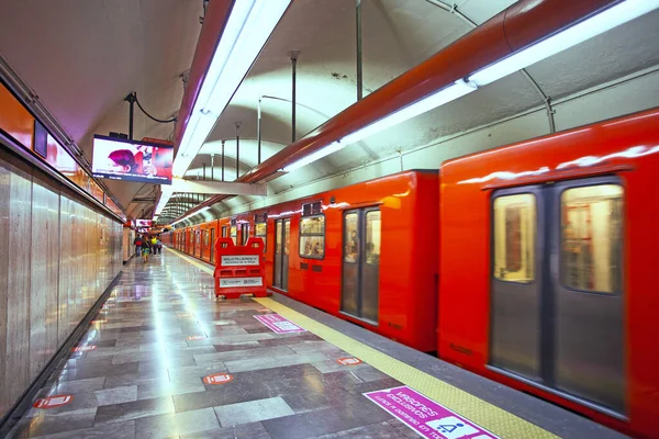 Mexico City Mexico March 2022 Salto Del Agua Metro Station — Fotografia de Stock