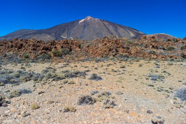 Mountain Teide Ulusal Parkı Tenerife. Kanarya Adaları. İspanya 'da volkan kraterinin zirvesi. 