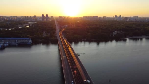 Kiev Vista Aérea Cidade Com Ponte Metro Rio Dnipro Ucrânia — Vídeo de Stock
