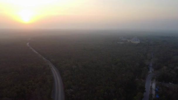 Піраміди Чічен Іца Ліс Рано Вранці Час Сходу Сонця — стокове відео