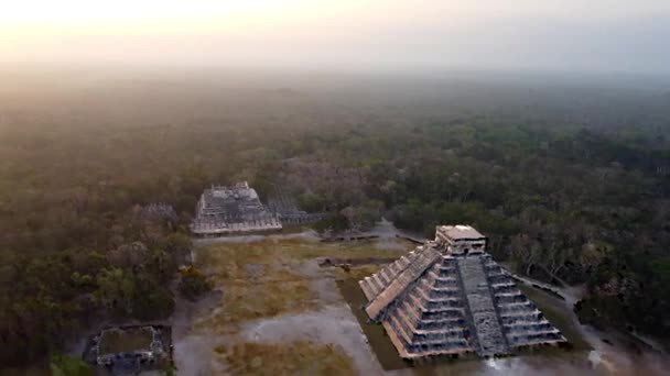 Піраміди Чічен Іца Ліс Рано Вранці Час Сходу Сонця — стокове відео
