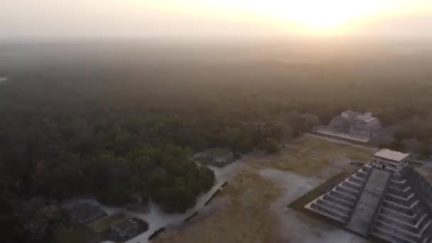 Chichen Itza Pyramids Forest Early Morning Sunrise Time — Wideo stockowe